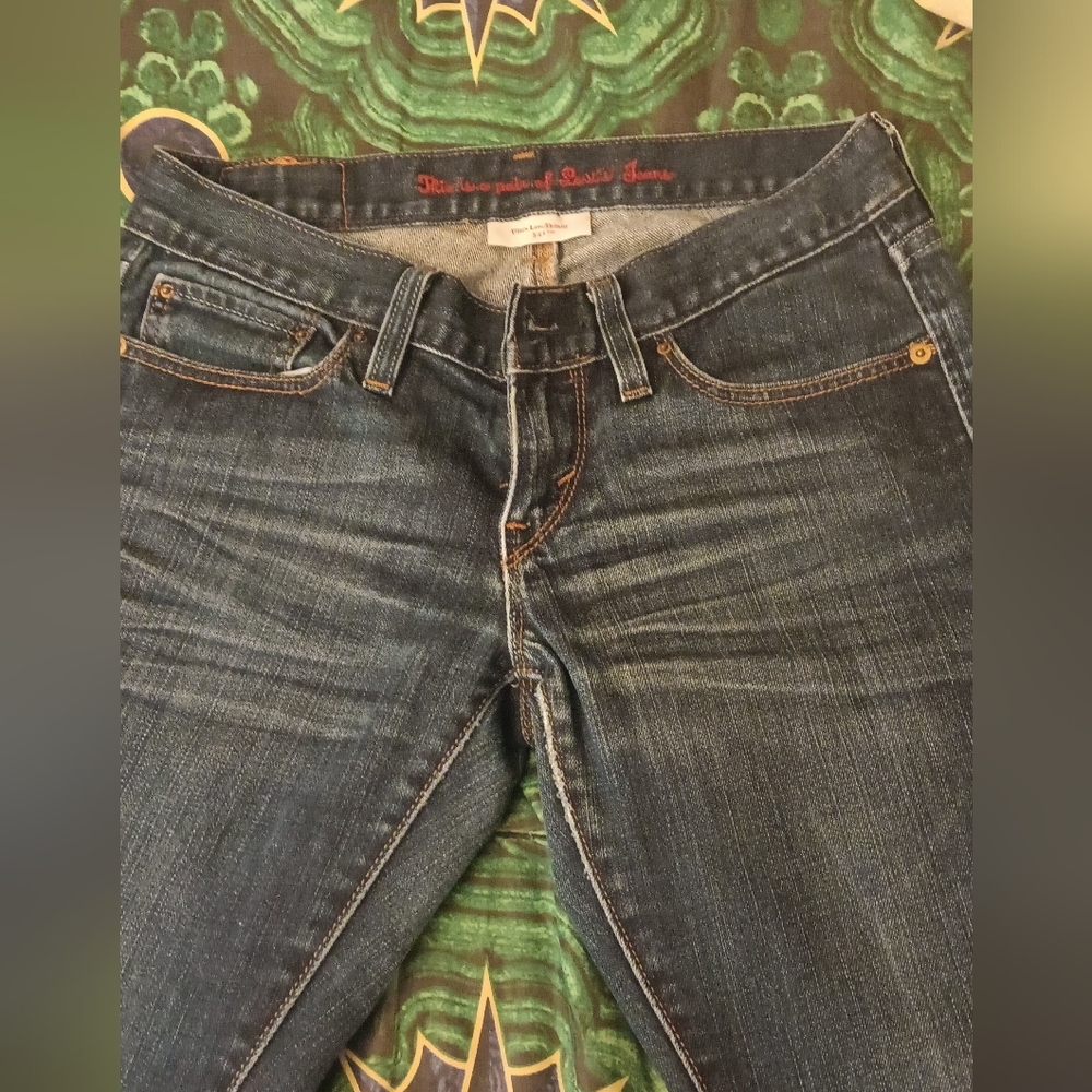 Levi's Ultra Low Skinny 521 Size 6 Short Dark Wash